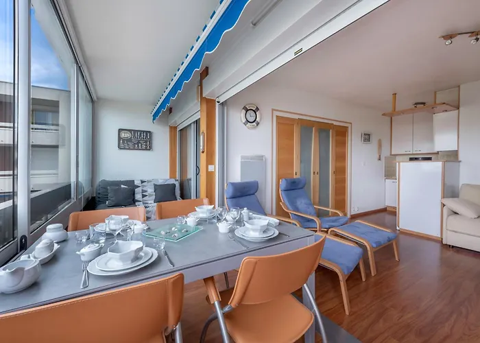 à 500m De La Plage, Pour 4 Appartement